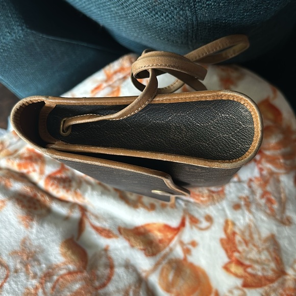 Dior, VINTAGE, Crossbody! - Picture 4 of 10